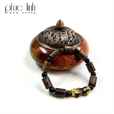 Phuc Linh Pillar Agarwood Chips Mix Kim Ma Pixiu Bracelet