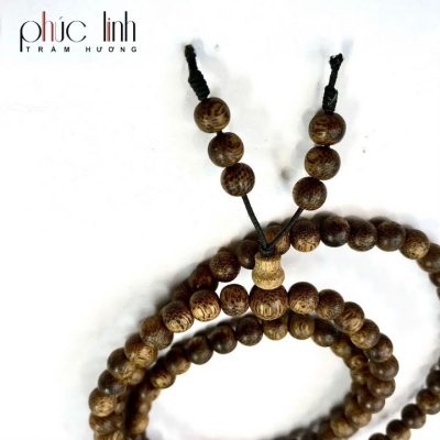 Phuc Linh Laos Toc 6Mm Mix Agarwood Crucifix Charm Necklace