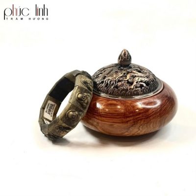 Phuc Linh Indo Agarwood Bracelet 12 Zodiacs