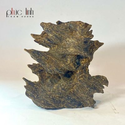 Phuc Linh Decorative Oil-Cooked Agarwood 21cm