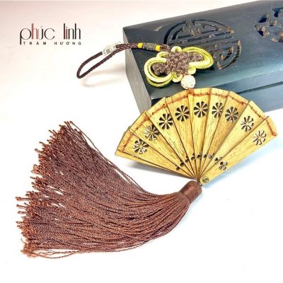 Agarwood Fan-Shaped Car Hanging Wire Decoration