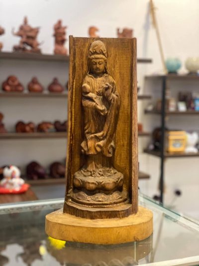 Agarwood Guanyin Statue 47Cm
