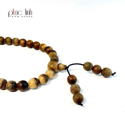 Phuc Linh 108 Beads Agarwood Necklace 8 Ly