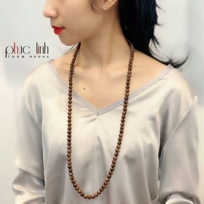 Phuc Linh 108 Beads Agarwood Chips Necklace 8 Ly