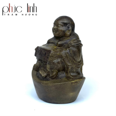 Phuc Linh Oil-Cooked Prosperous Maitreya Agarwood Statue