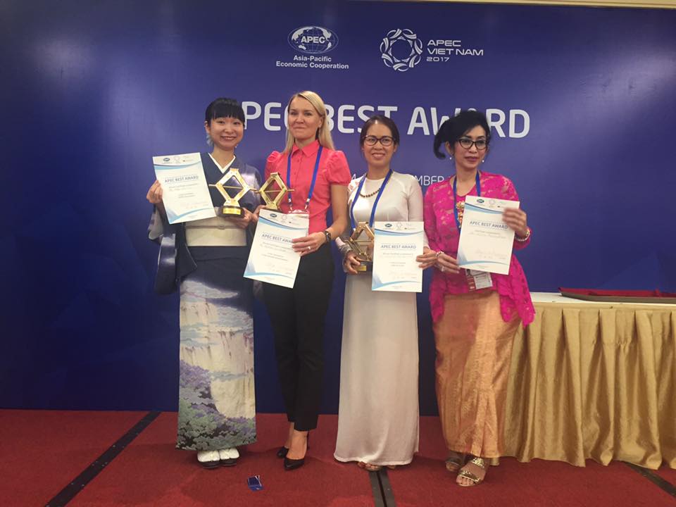 Phuc Linh Agarwood is proud of having won the APEC Special Prize in the clean green product contest held in Hue in 2017